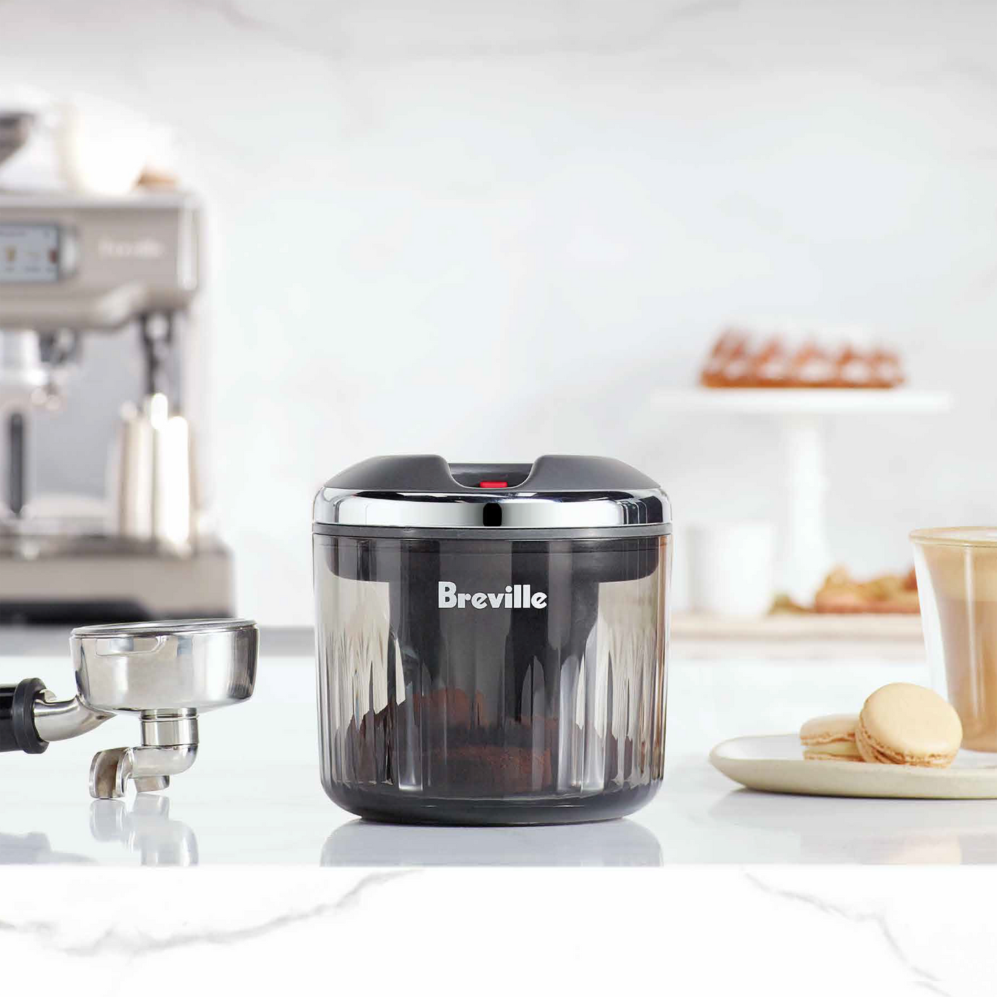 Breville the Puck Sucker™